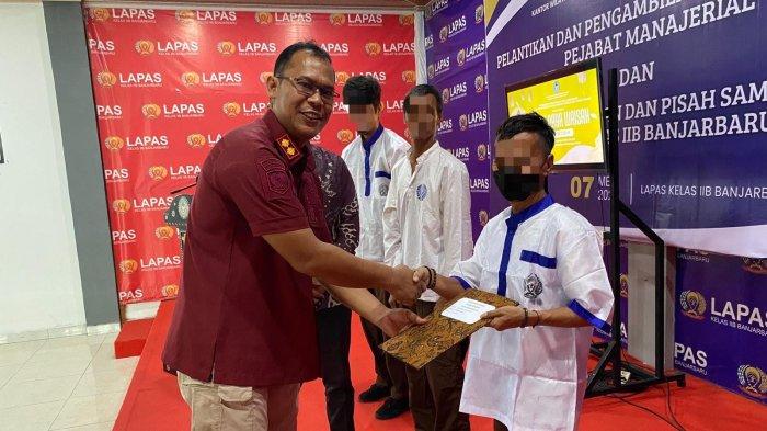 Kelakuan Baik, Tiga Narapidana Lapas Banjarbaru Dapat Remisi